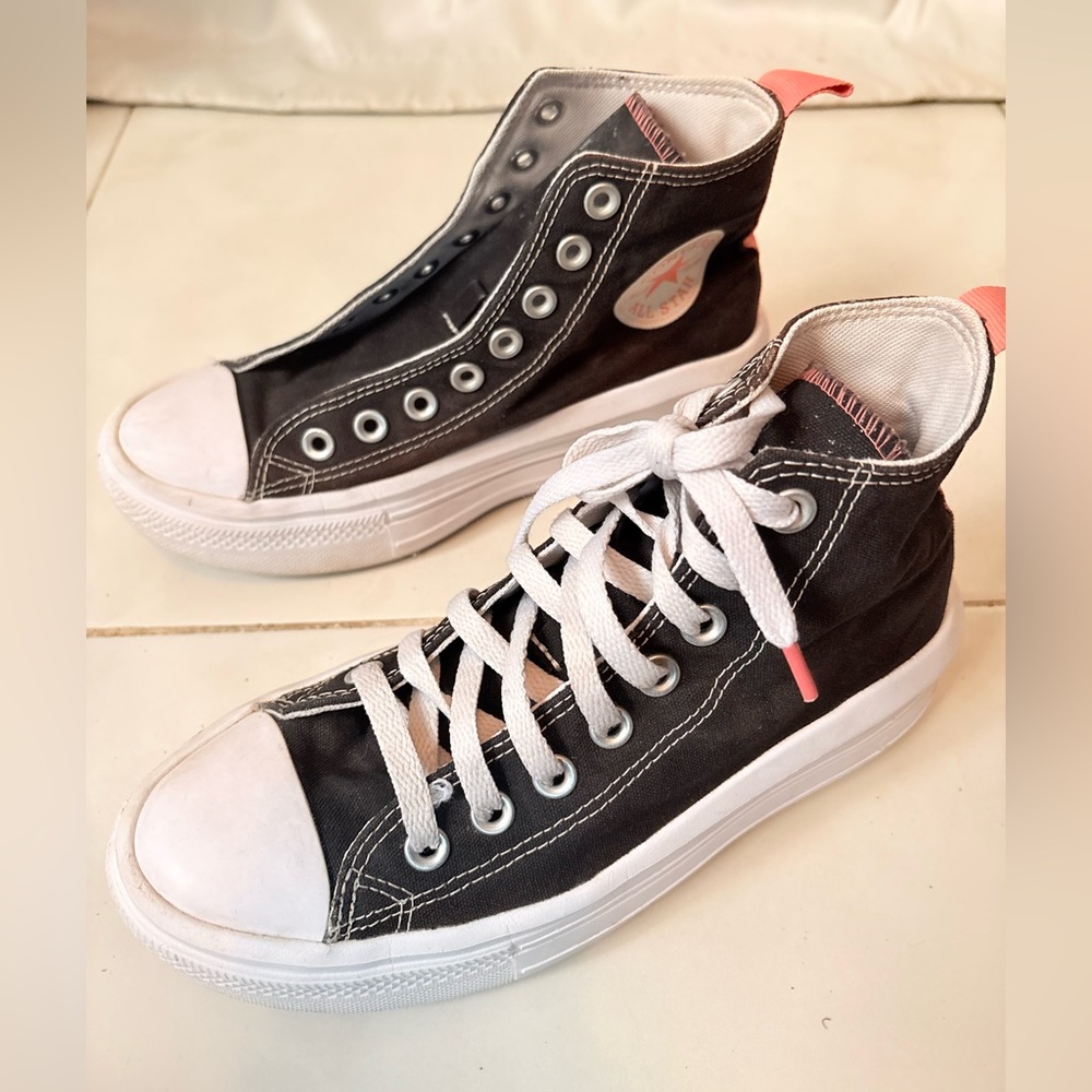Girls Converse Chuck Taylor All Star Platform